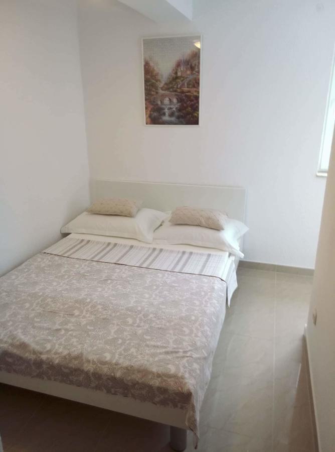 Apartment Miskovic Makarska Exterior foto